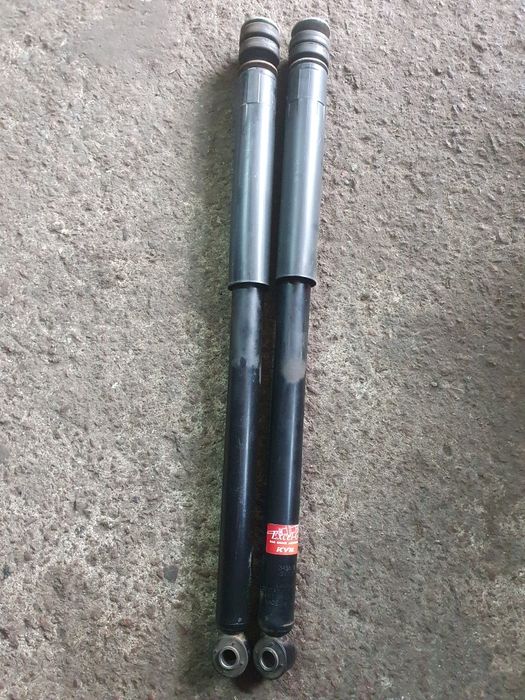 Амортизатори задні