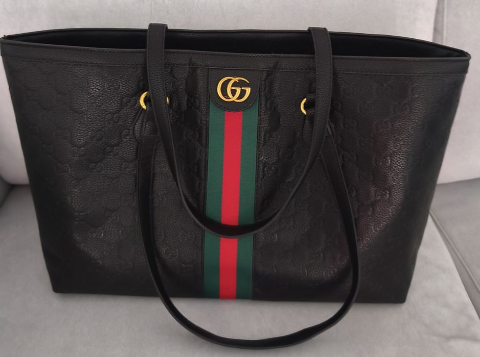 Conjunto de mala e carteira, GG