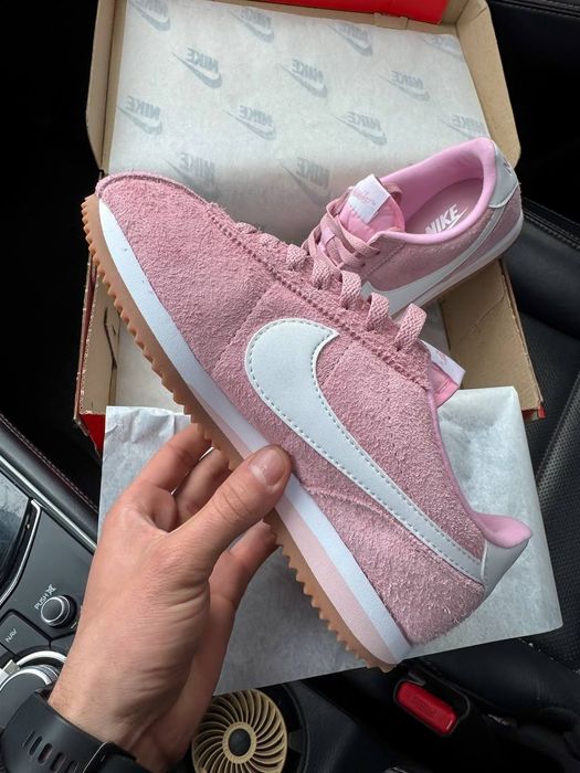 Кросівки nike cortez розпродаж