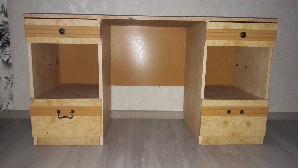 Меблі, шафа, диван, тумба