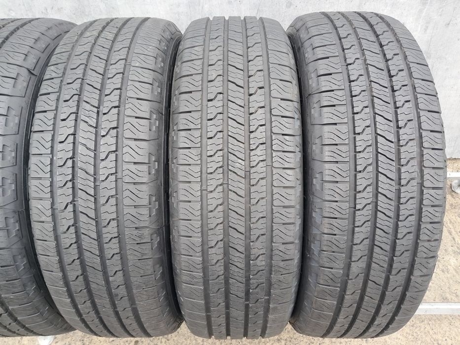 Резина всесезонна, 99%, 255/70 R17 Good Year Wrangler Territory HT