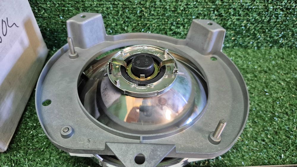 Otica Farol Frente Volkswagen Polo 86C 1981 a 1994 Ref. 0780.80500 NOVO