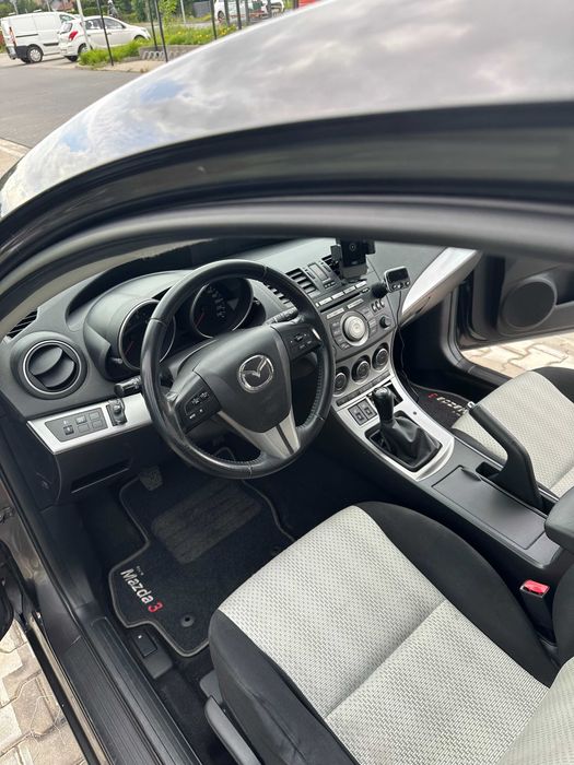 Mazda 3 1,6 benzyna salon Polska