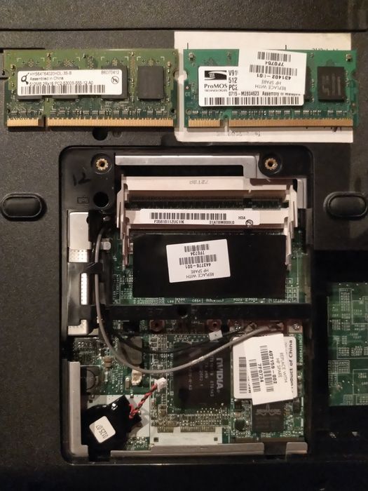 Portátil HP Pavillion dv6000 (Avariado Para Reparar Ou Peças)