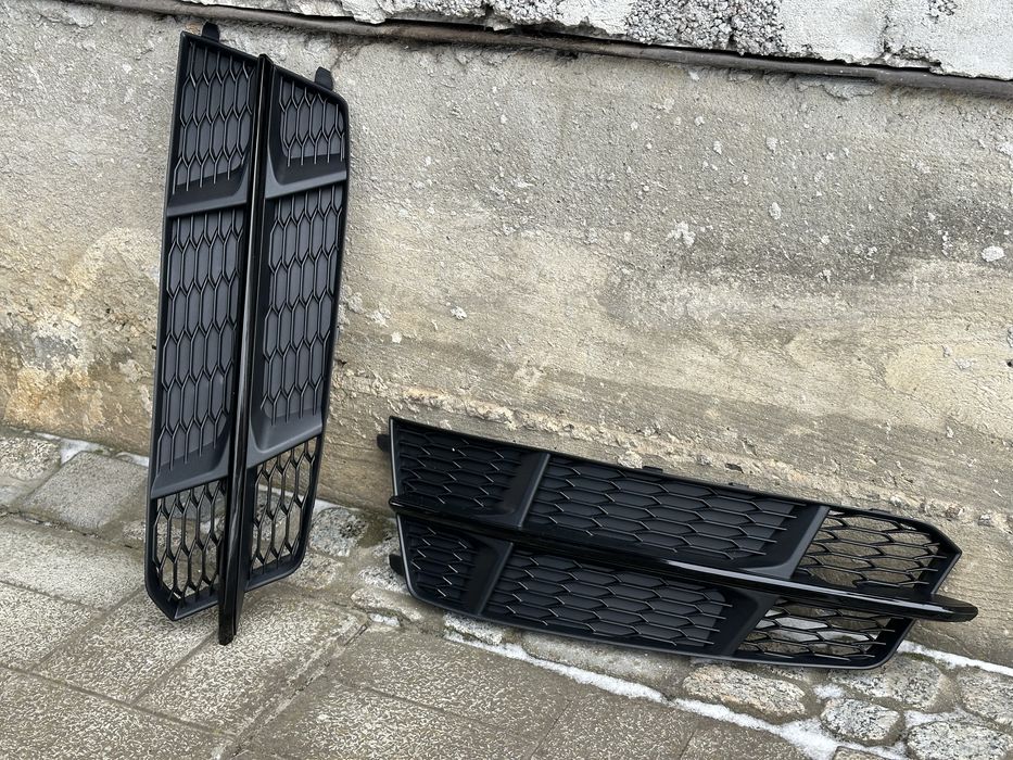 Решітка в бампер S Line  - AUDI A6 C7 FL / 4g0807681an / 4g0807682an