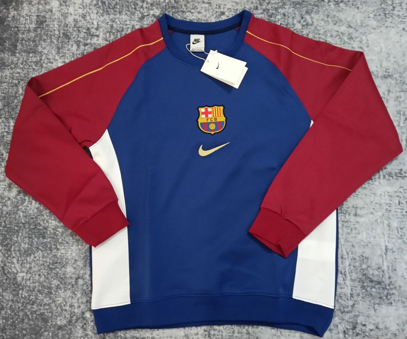 Nike FC Barcelona Sweatshirt  Size L Clean Classic