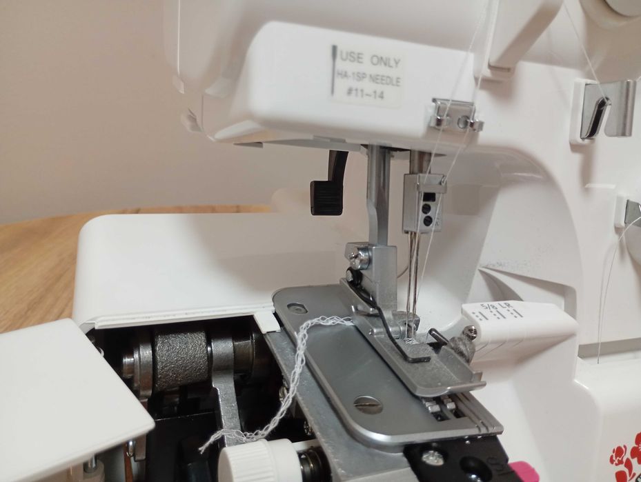 Оверлок  Janome 888