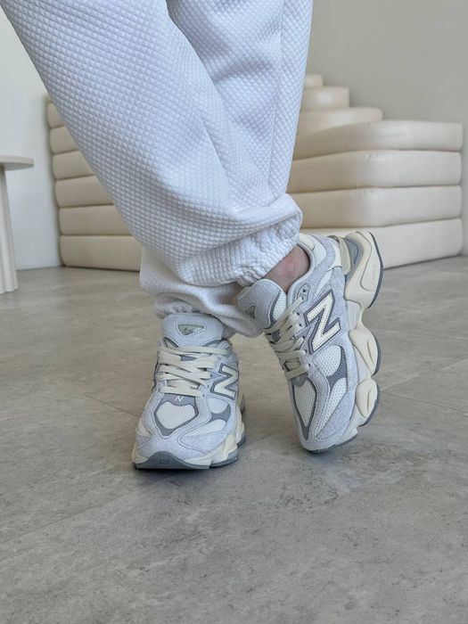 New Balance 9060 Quartz "Grey Team Cream"