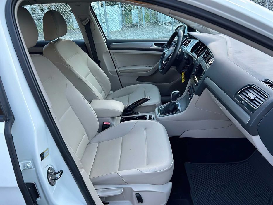 Volkswagen Golf TDI S      2015