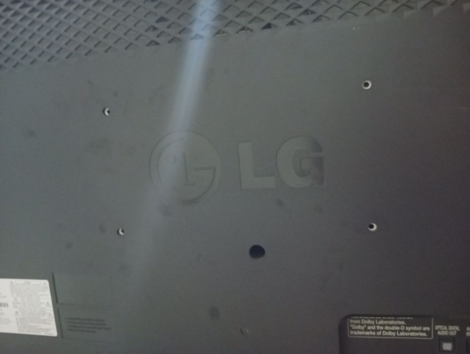 Tv LG Smart TV 32 polegadas-exelente estado/.  Imagem e som qualidade