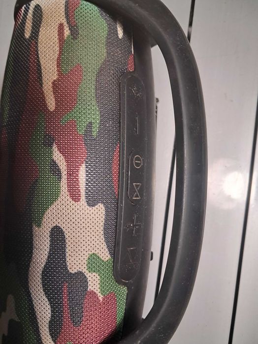 Портативна колонка