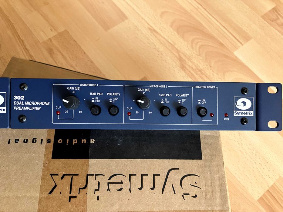 Symetrix 302 Dual Microphone Preamplifier / duas unidades