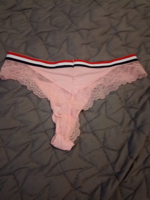 Różowe stringi nowe rozmiar S