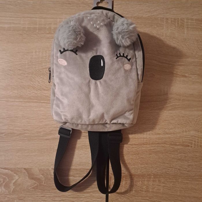 Plecak koala z pomponami szary Reserved