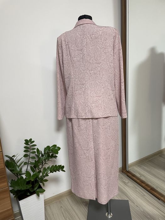 Garsonka garnitur komplet marynarka plus spódnica rozmiar L/XL