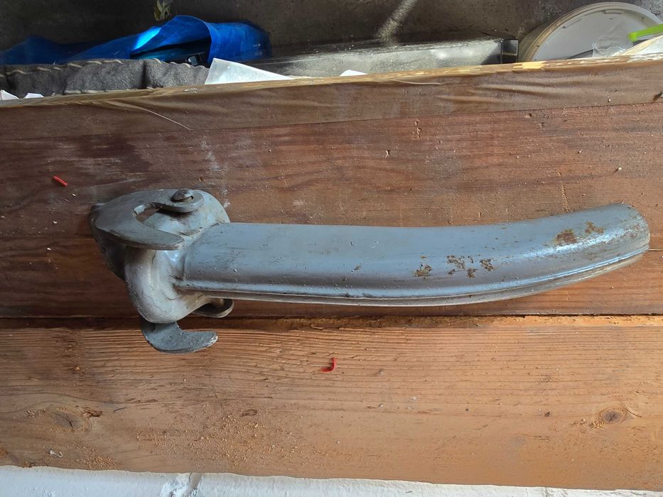 Nalewak do kanistra stalowego