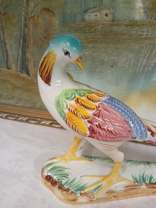 escultura porcelana pássaro