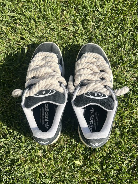 Adidas Campus Pretas w/rope laces