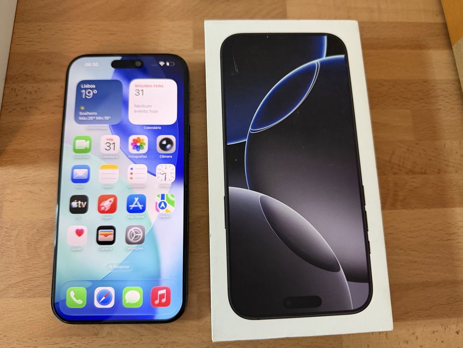 Iphone 16 pro max versao 256gb desbloqueado(ACEITO RETOMA)