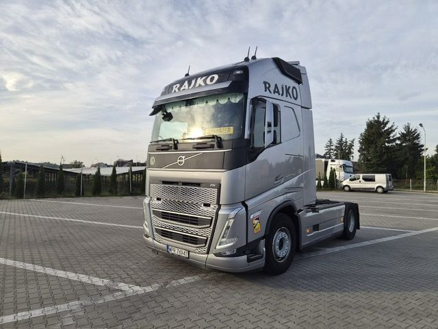 Volvo FH 500 XL I-SAVE PRODUKCJA 2023 I-PARKCOOL JOYSTICK  Pierwszy właściciel , serwisowany , I-parkcool , joystick