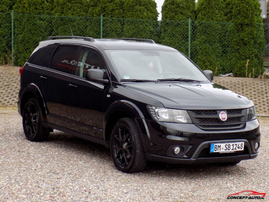 Fiat Freemont BLACK CODE 170KM 4x4 Skora Navi Kamera