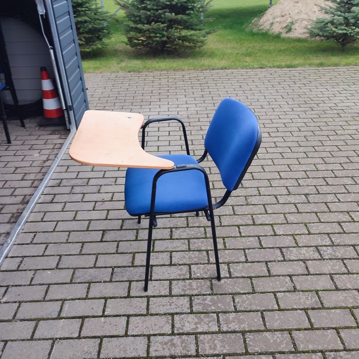 Krzesło ISO z pulpitem lub bez!