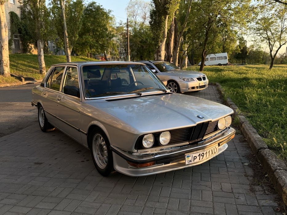 BMW E12 M20B20 1981