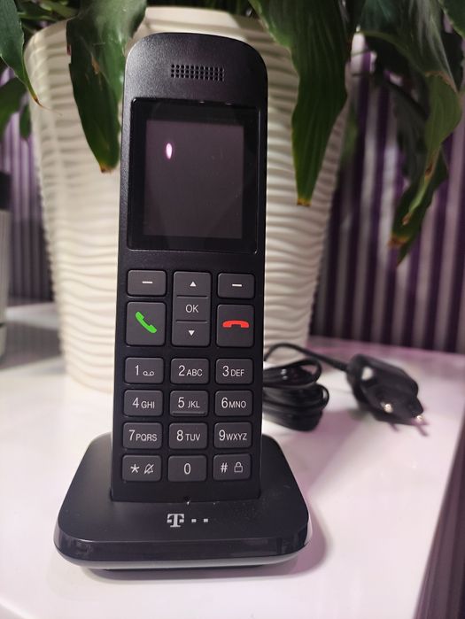 Телефон стаціонарний Telekom Speedphone 12 black