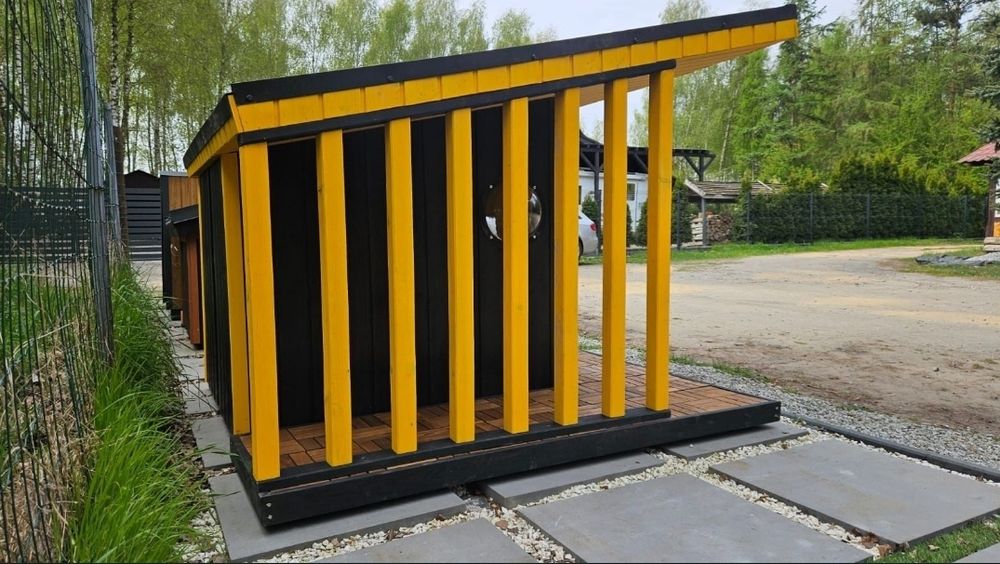 Designerska buda dla psa