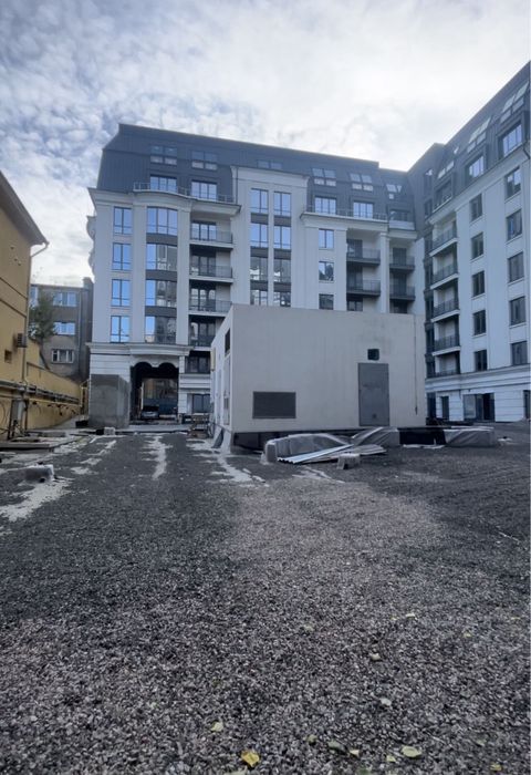 Продам квартиру студию в центре, ЖК на Еврейской, Будова