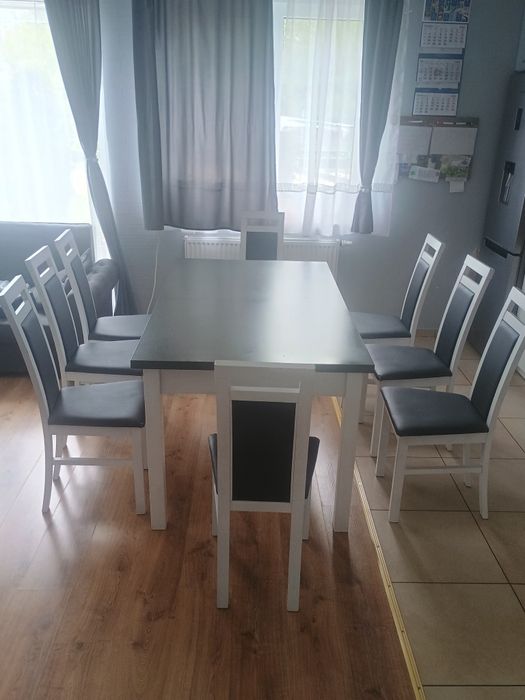 Stół do jadalni + 8 krzeseł