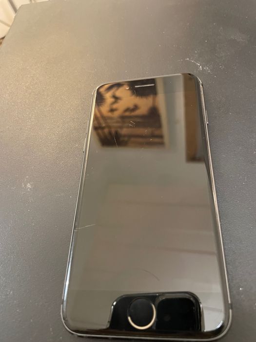 Iphone 8 - Preto - 64GB VENDO OU TROCO por microfone mini (boya, dji)