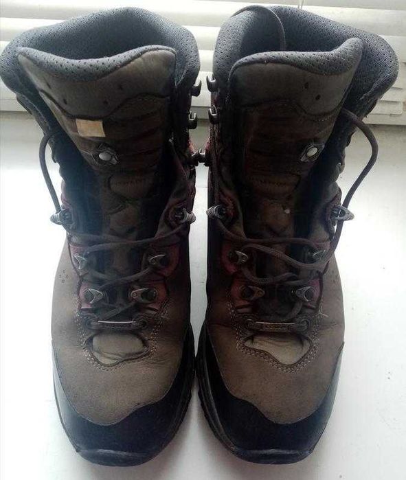 26,5 см. трекинговые кожаные ботинки lowa gore-tex. оригинал.