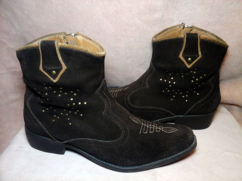 замшевые сапожки ботинки ковбойки