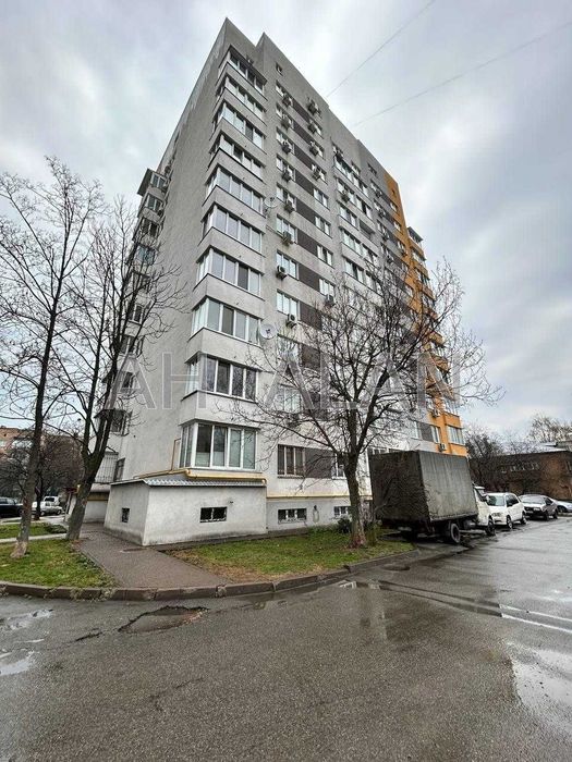 Продам квартиру в  ЖК Щасливий у Вишневому  Святошинська 35А