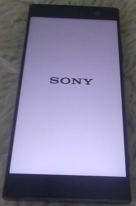 Смартфон Sony Xperia XA2