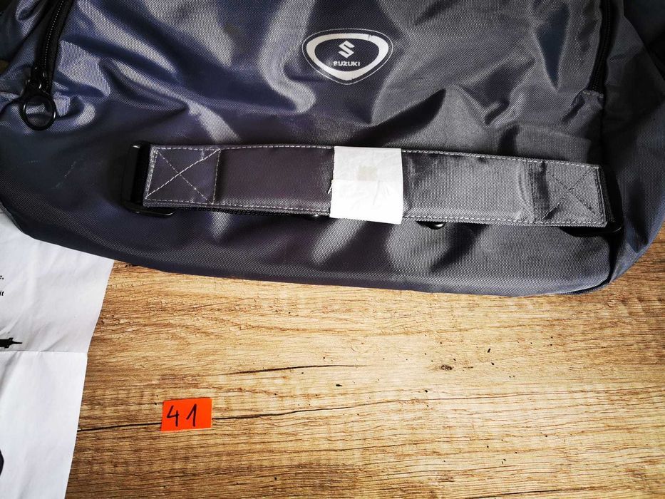 Oryginalne torby do kufrów Suzuki