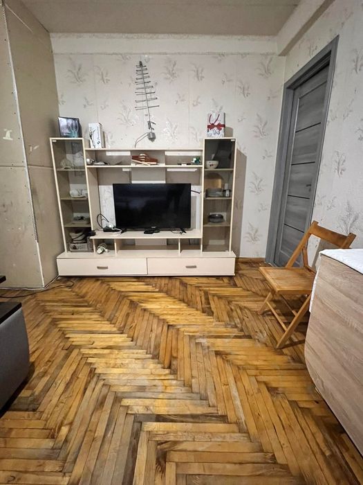 2 кімнатна квартира у центрі