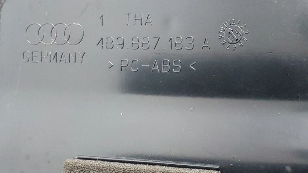Chapeleira / tampo da mala AUDI A6 Avant (4F5, C6)