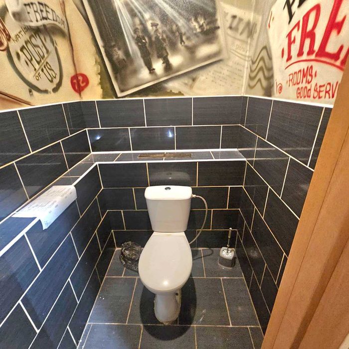 Будівля 271м.кв,в одному рівні,пр.Левка Лукяненка,4.Демократична ціна.