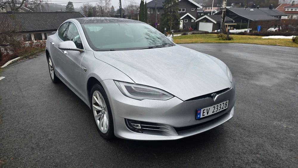 Tesla Model S 75D/Darmowe Ładowanie/MCU2/Intel Atom/AP2.5/Bezwypadkowy/Idealny