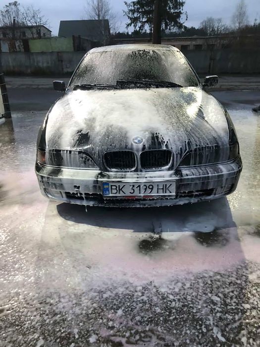 Продам беху е39 2,5 дизель