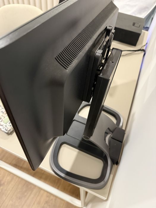 Monitor HP ProDisplay P201