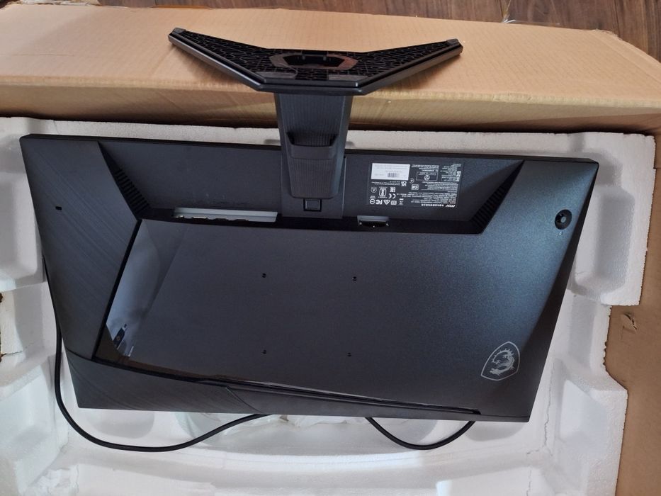 Monitor MSI Mag 275qf 27