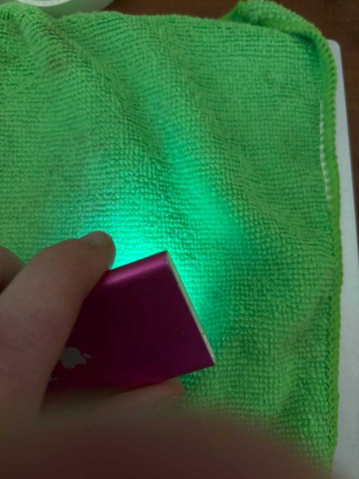 Apple iPod Nano Gen 2 4GB Коробка + аксесуари(окрім навушників)