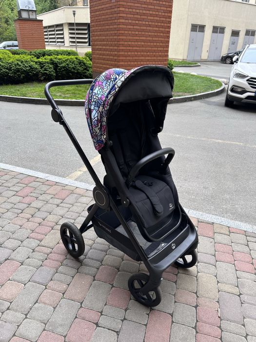 Візочок Stokke Beat
