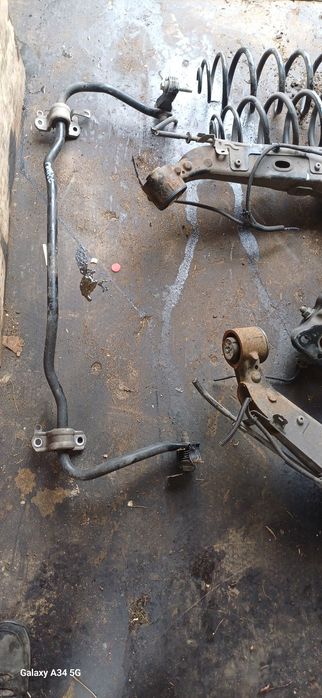 Zawieszenie tylne wahacz  toyota proace verso ll 18r  expert lll