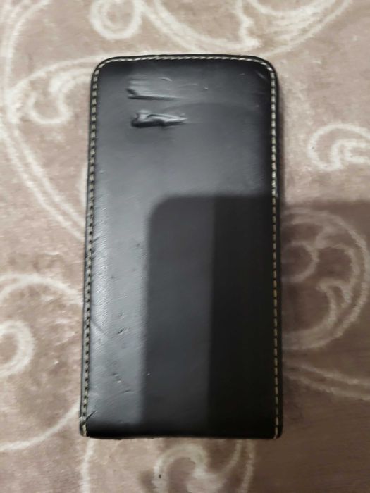 Телефон Samsung Galaxy S2
Поскаржитися