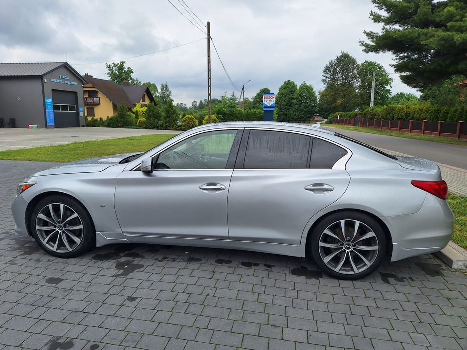 Infiniti Q50 3.7
