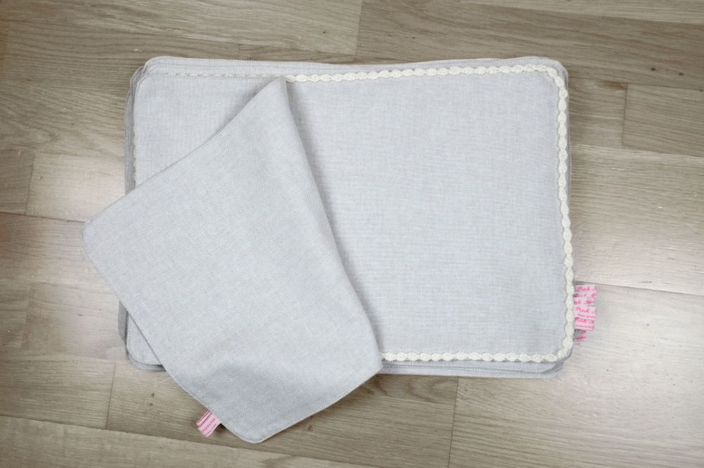 conjunto de individuais em tecido alinhado